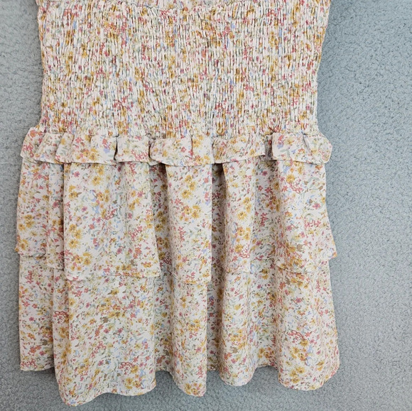 Lulu's Womens Isn't She Darling Blush Floral Puff Sleeve Mini Dress Sz L Spring - Picture 14 of 15
